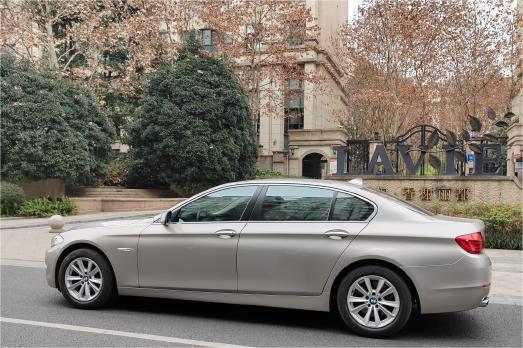 宝马 5系 2013款 520Li 典雅型 宝马 5系 2013款 520Li 典雅型