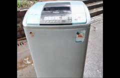 转让海尔5.5公斤全自动洗衣机